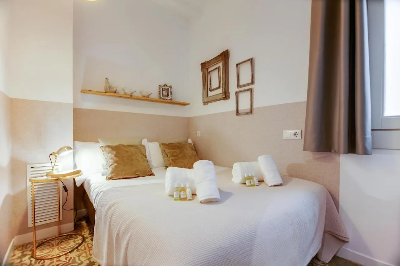 New! En Ville Boutique Apartments Placa Universitat Barcelona